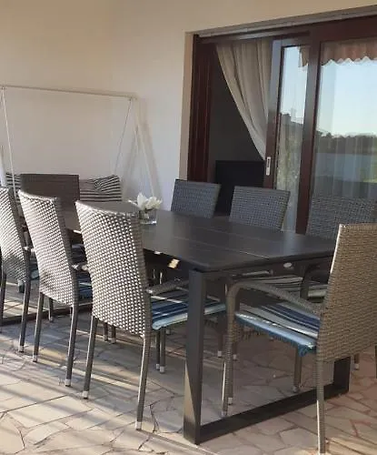 Daire Zen Rogoznica (Sibenik-Knin)