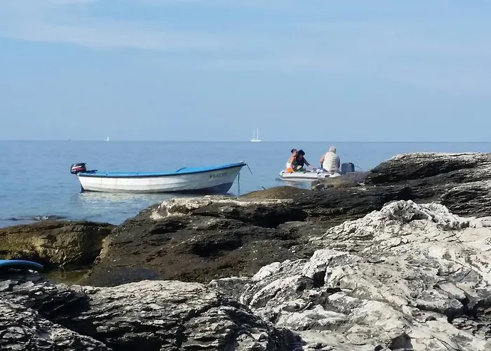 Zen Daire Rogoznica (Sibenik-Knin)